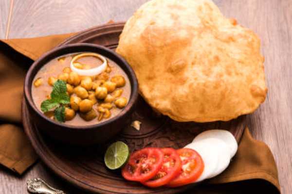 POORI (1 PCS)( BHATURA)