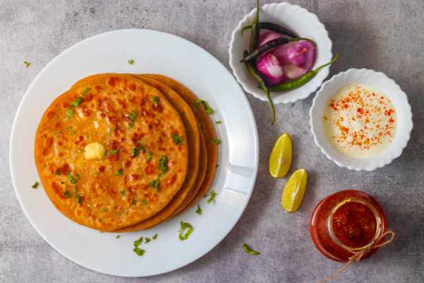 ONION KULCHA