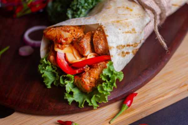 CHICKEN TIKKA WRAP