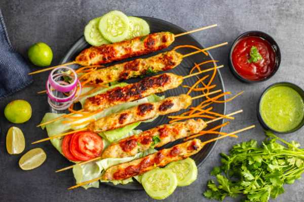 CHICKEN SHEEK KEBAB