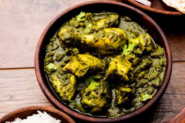 CHICKEN SAAG