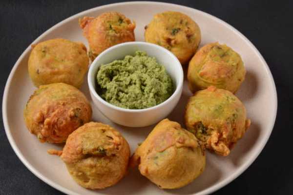 UDUPI ALOO BONDA (3pcs)