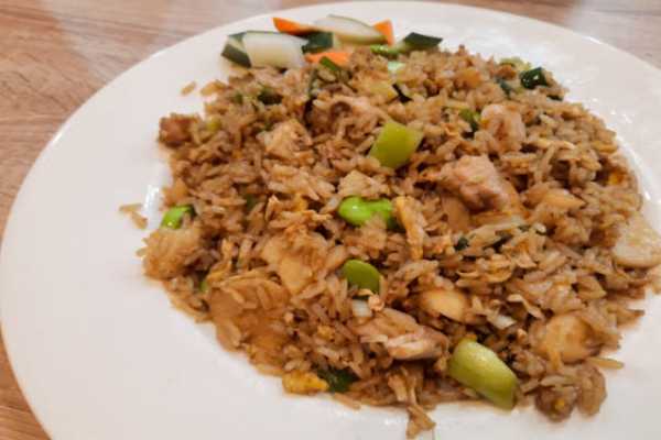 Schezwan Chcken Fried Rice
