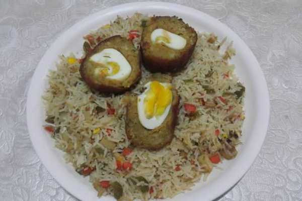 Fmly. Egg Roast Pulav