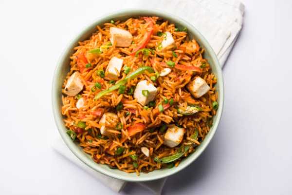 Fmly. Green Mirchi Paneer Pulav