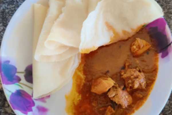 Dosa With Chicken Curry MN
