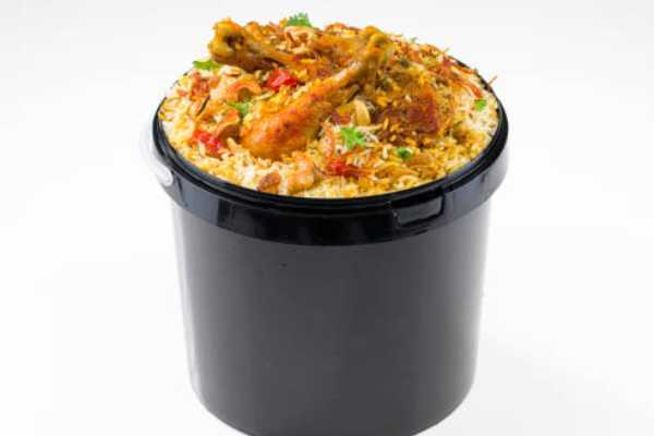 Andhra Chicken Pulav Bucket