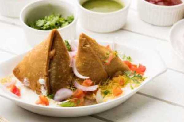 Samosa Chaat