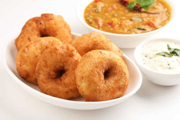 Medhu Vada (3)