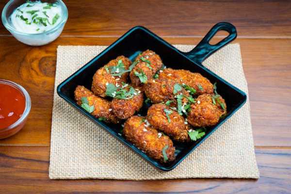 CHICKEN 555 WINGS