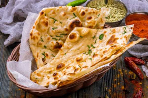 GARLIC TANDOORI ROTI