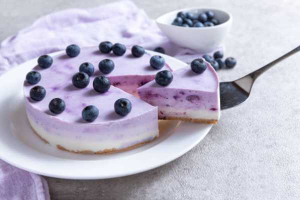 2LB BLUEBERRY CAKE