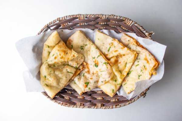 ASSORTED BREAD BASKET