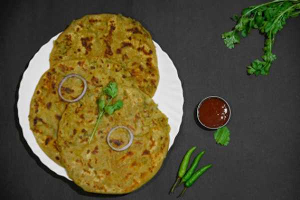 ONION KULCHA