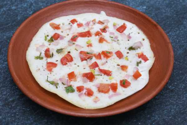 VEG UTHAPPAM