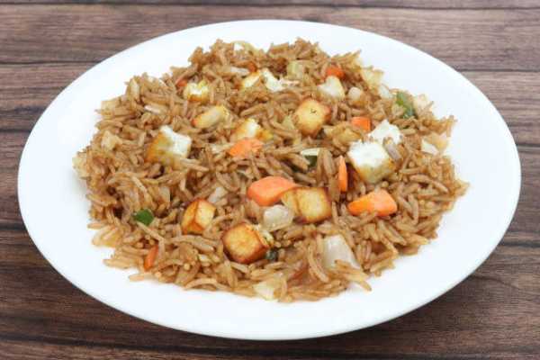 Veg Schezwan Fried Rice