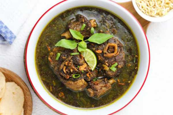 GONGURA GOAT CURRY