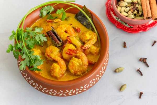 KONASEEMA ROYYALU-SHRIMP CURRY