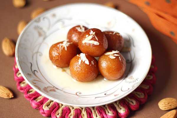 GULAB JAMUN
