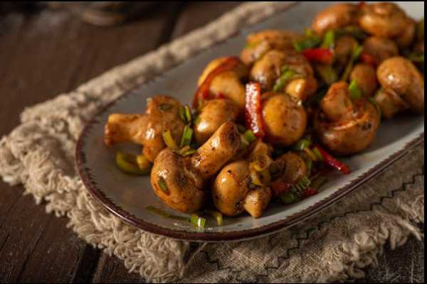 CHILLI MUSHROOM