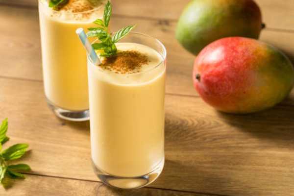MANGO LASSI