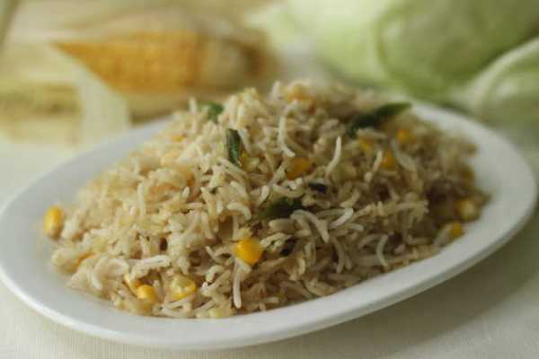 Schezwan Street Garlic Veg Fried Rice