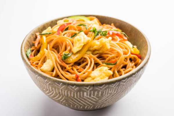 Hakka Street Garlic Egg Noodles