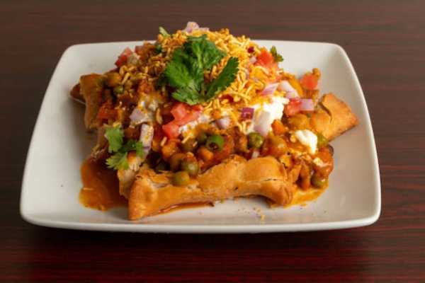 SAMOSA RAGADA CHAAT