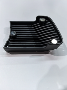 Right fan outlet cover