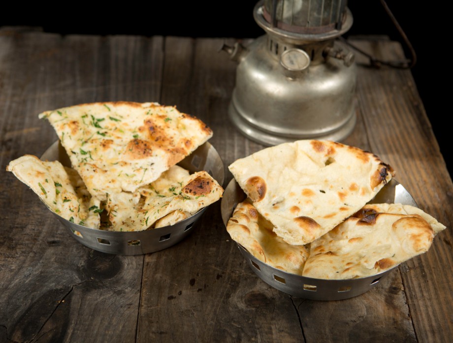 Garlic & Plain Naan