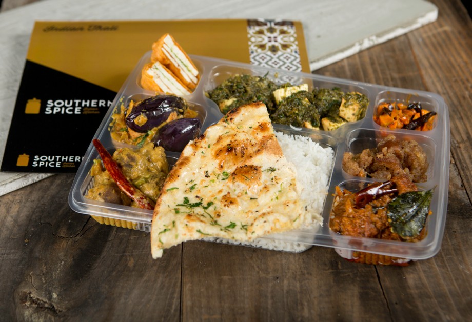 Take-Out Lunch Box with Naan