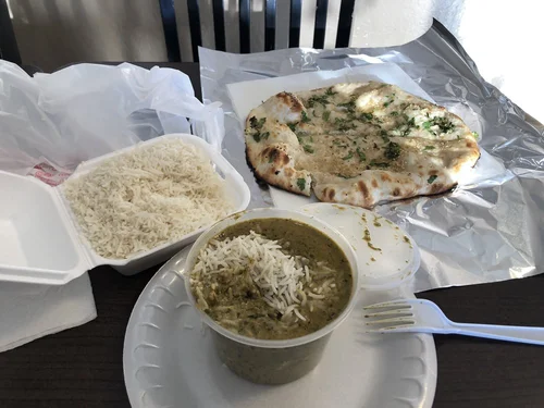 Daawat-indian-cuisine-naan