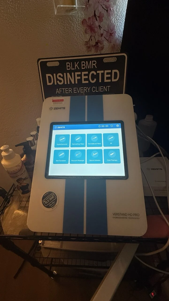 Facial machine with the BLK BMR disinfected after every client plate