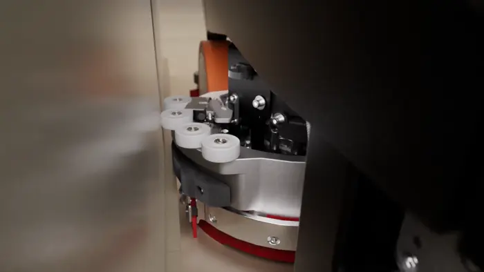 Extendable Edge Cleaning BG1 Features
