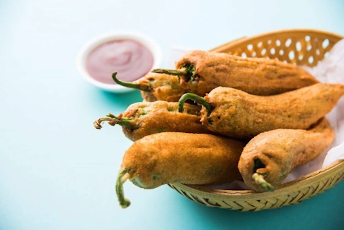  Mirchi Bajji